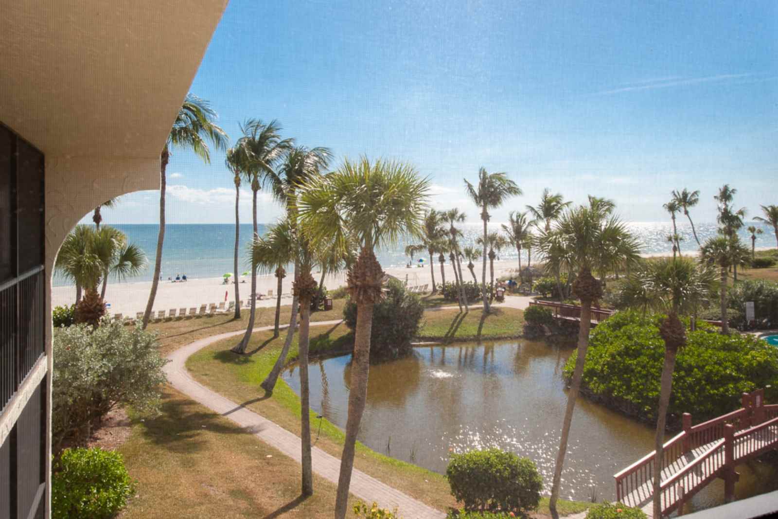 Sanibel Vacation Rental NEWLY REMODELED!! GULF FRONT!!!! STEPS TO BEACH!!! Pointe Santo de