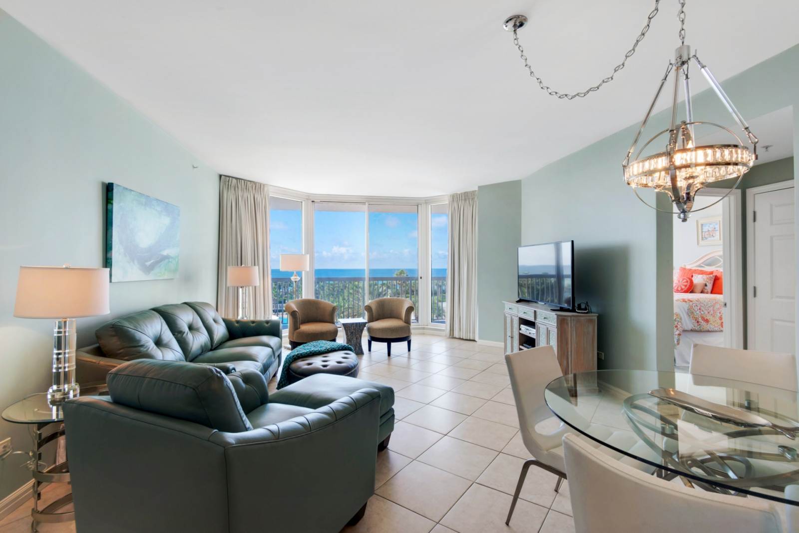 Destin Vacation Rental BEACHFRONT LUXURY AT ITS FINEST AT THIS SILVER